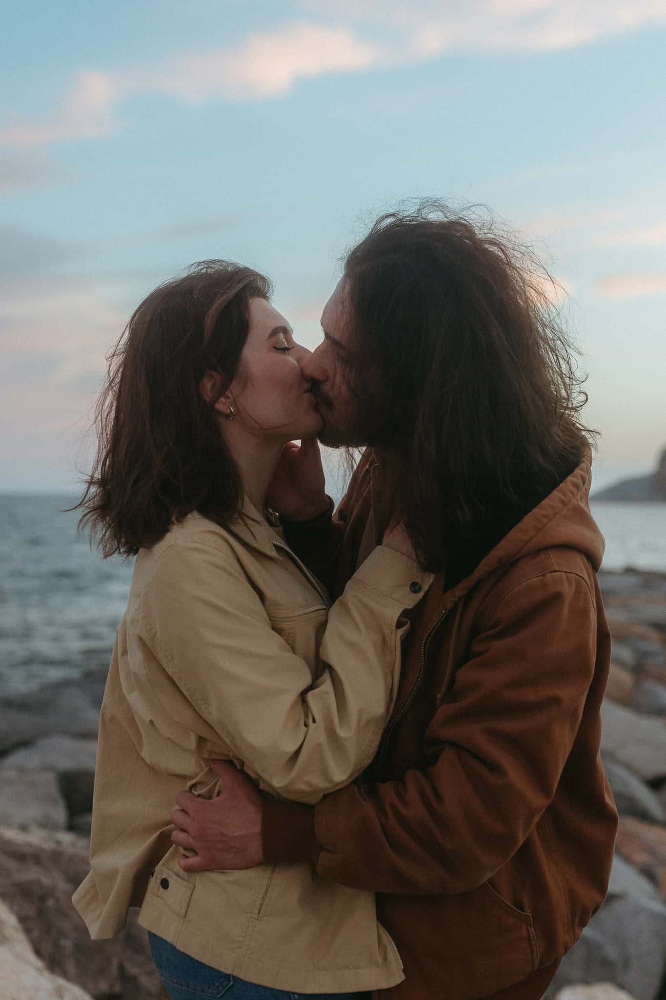 Couples photoshoot on a beach near Barcelona