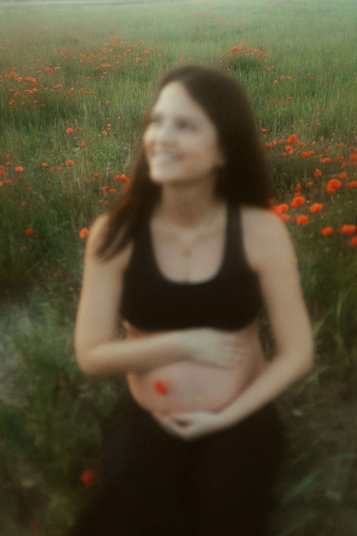 Pregnancy Photoshoot in nature outside of Barcelona