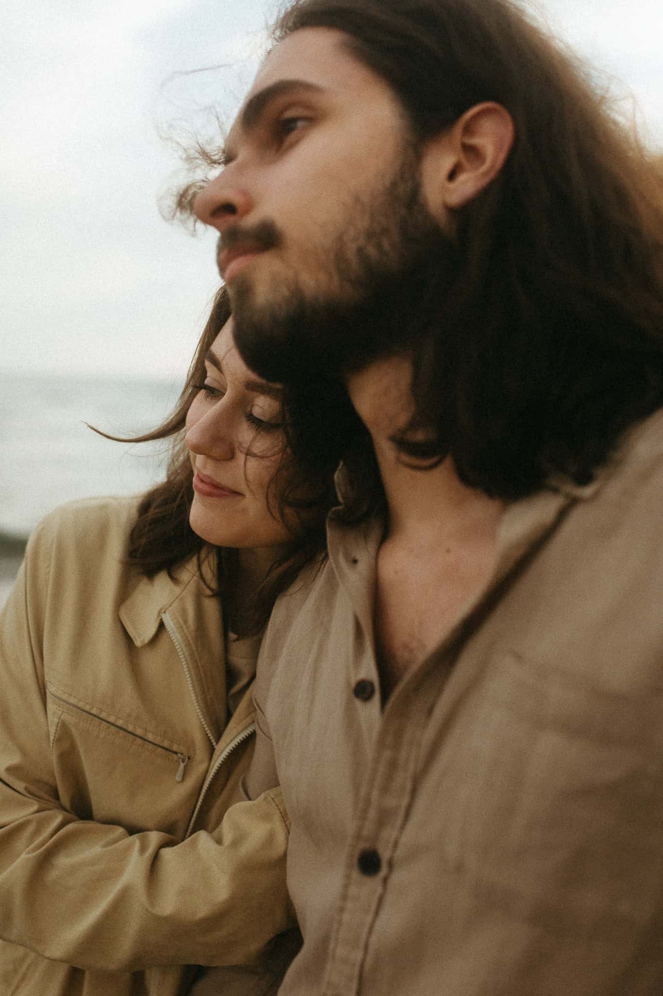 Couples photoshoot on a beach near Barcelona