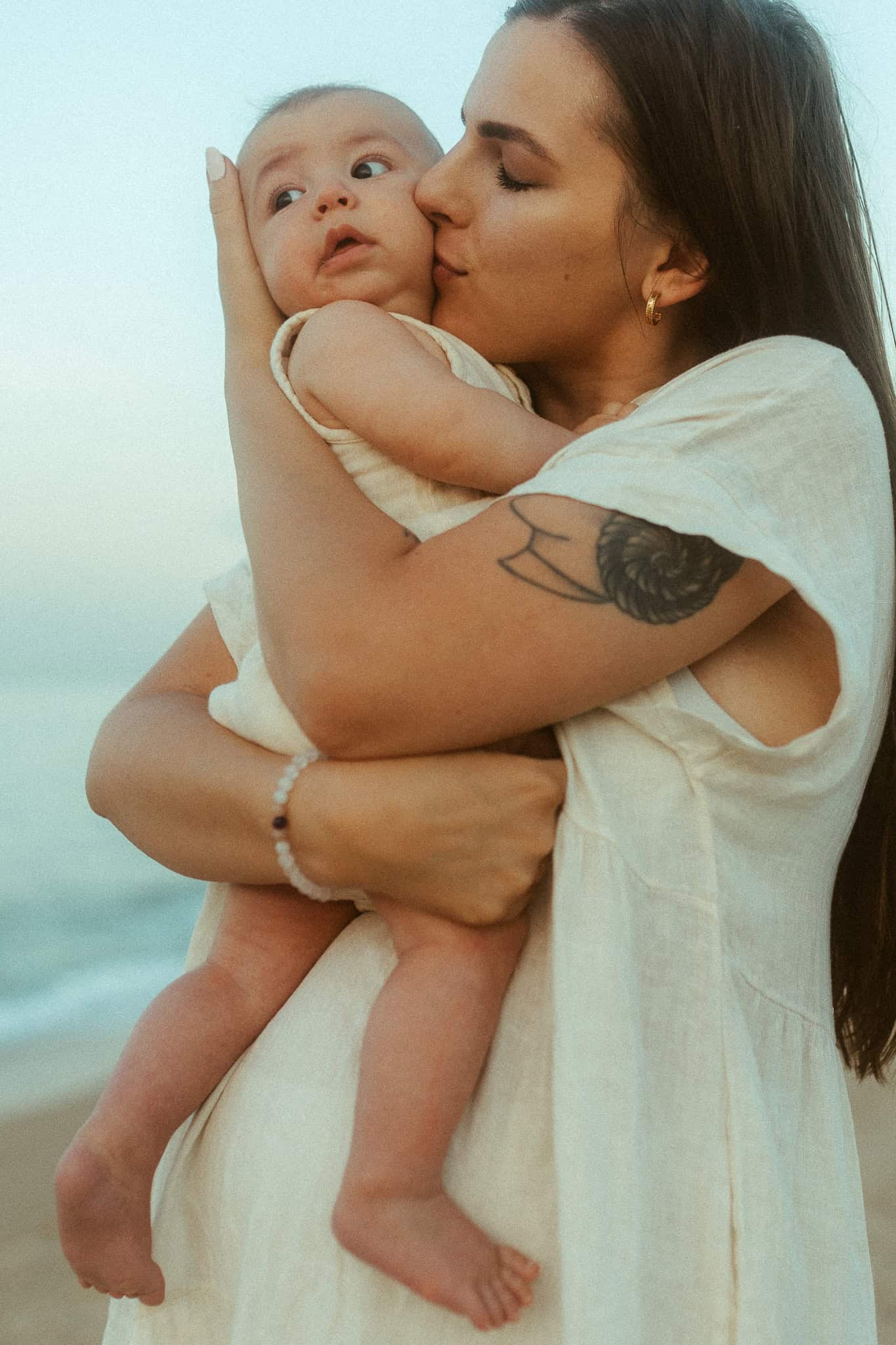 Family Photoshoot in the beach of Maresme