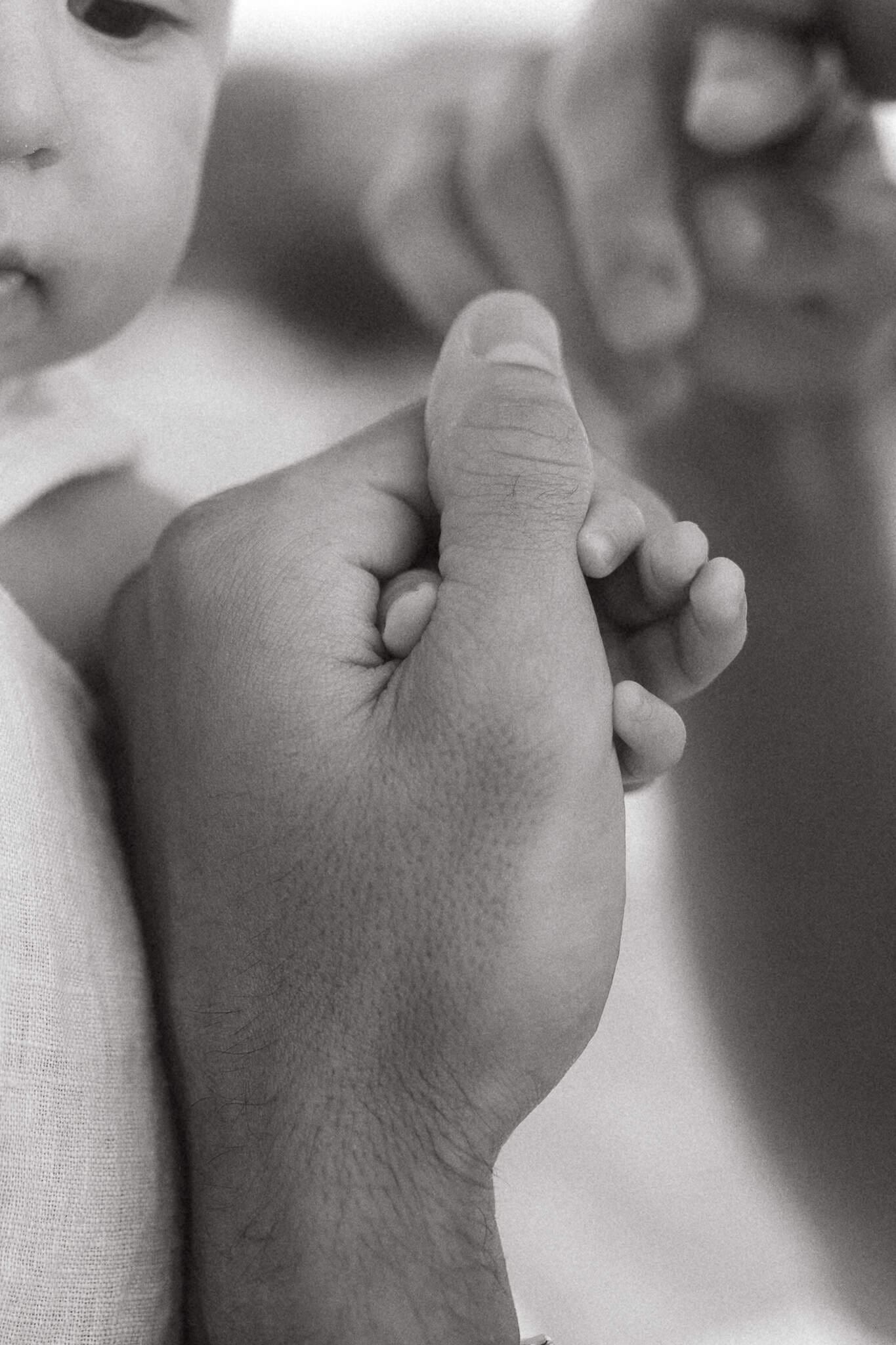 Family Photoshoot in the beach of Maresme