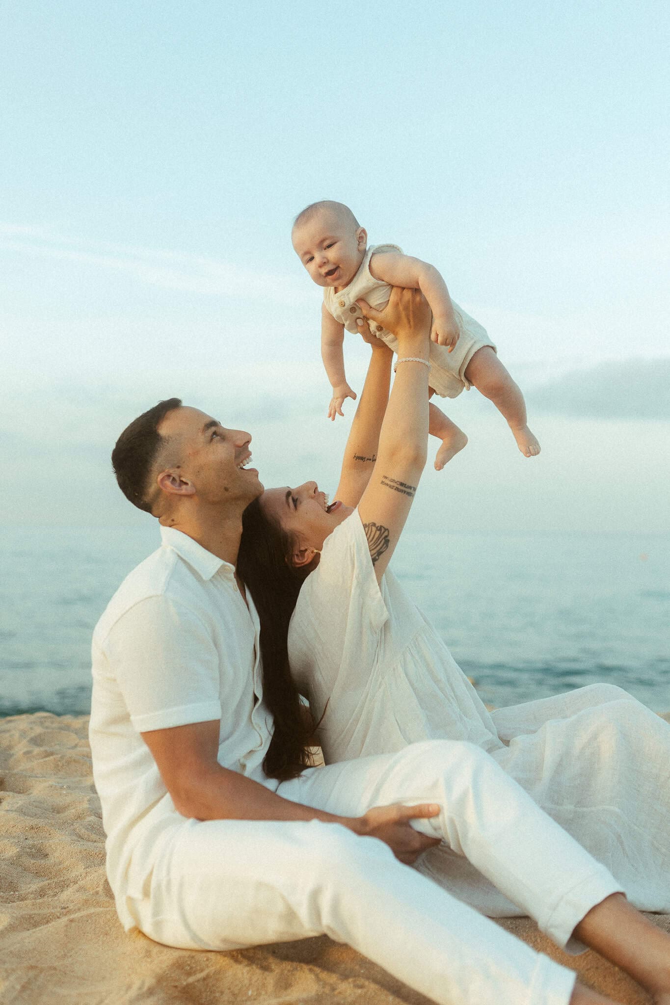 Family Photoshoot in the beach of Maresme