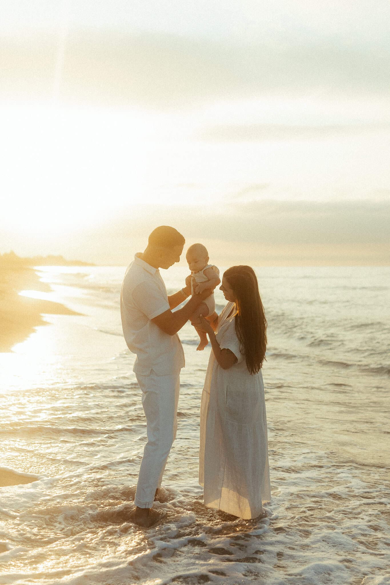 Family Photoshoot in the beach of Maresme