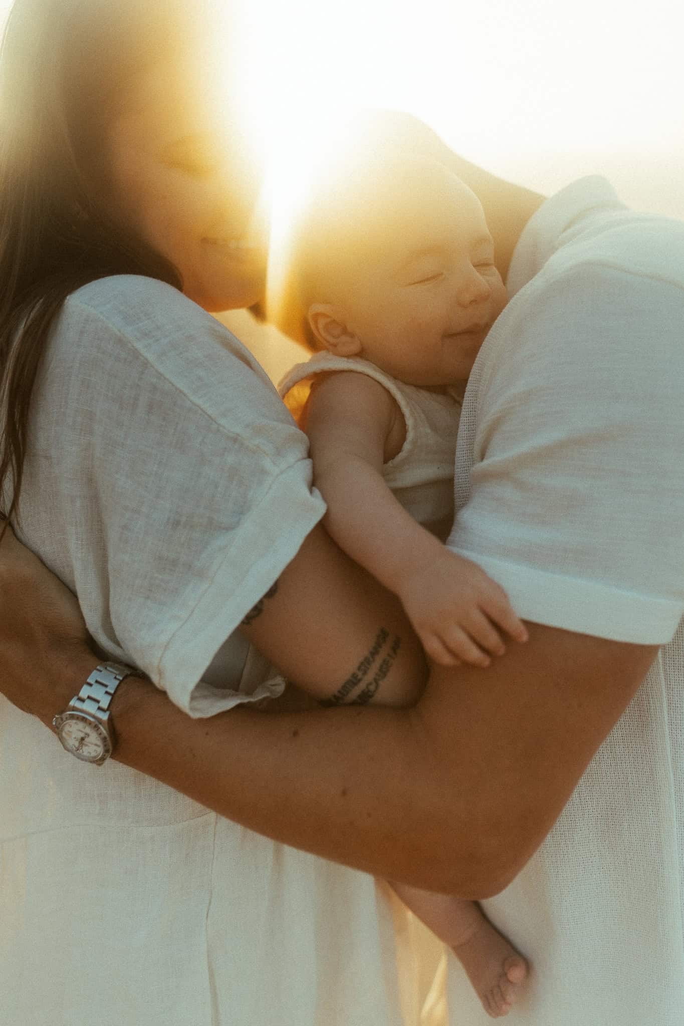 Family Photoshoot in the beach of Maresme