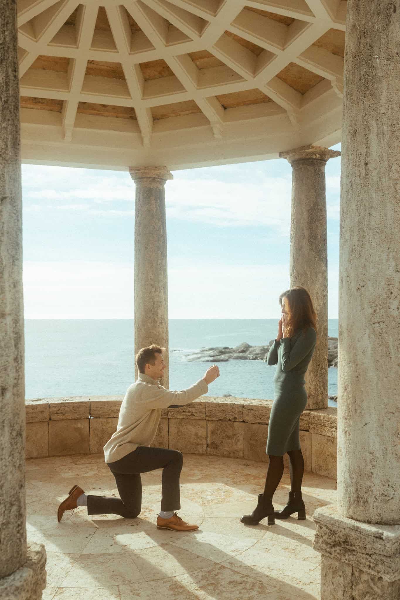 Proposal photo session in the coast of Costa Brava
