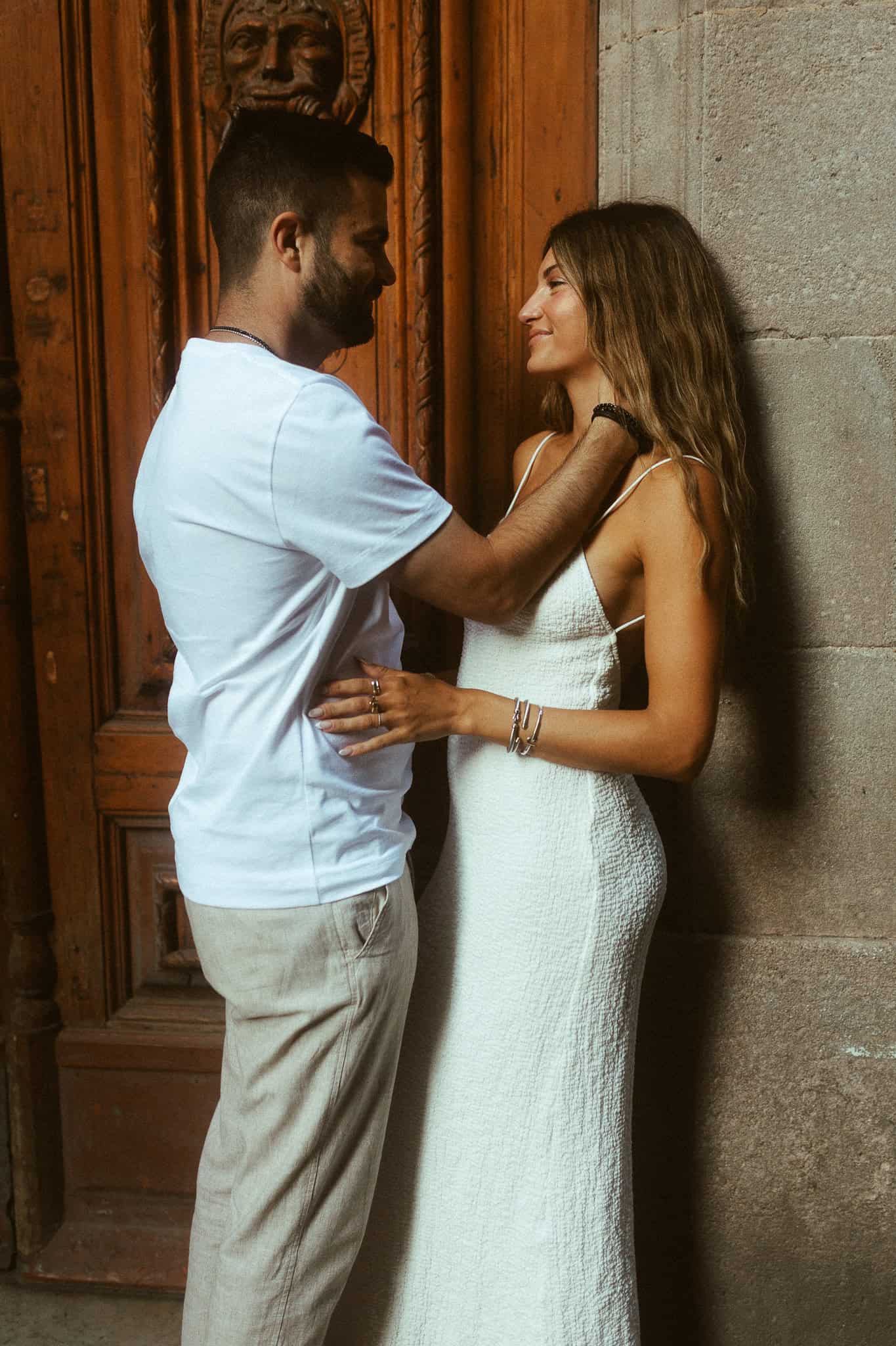 Couples Photoshoot Barcelona's old town