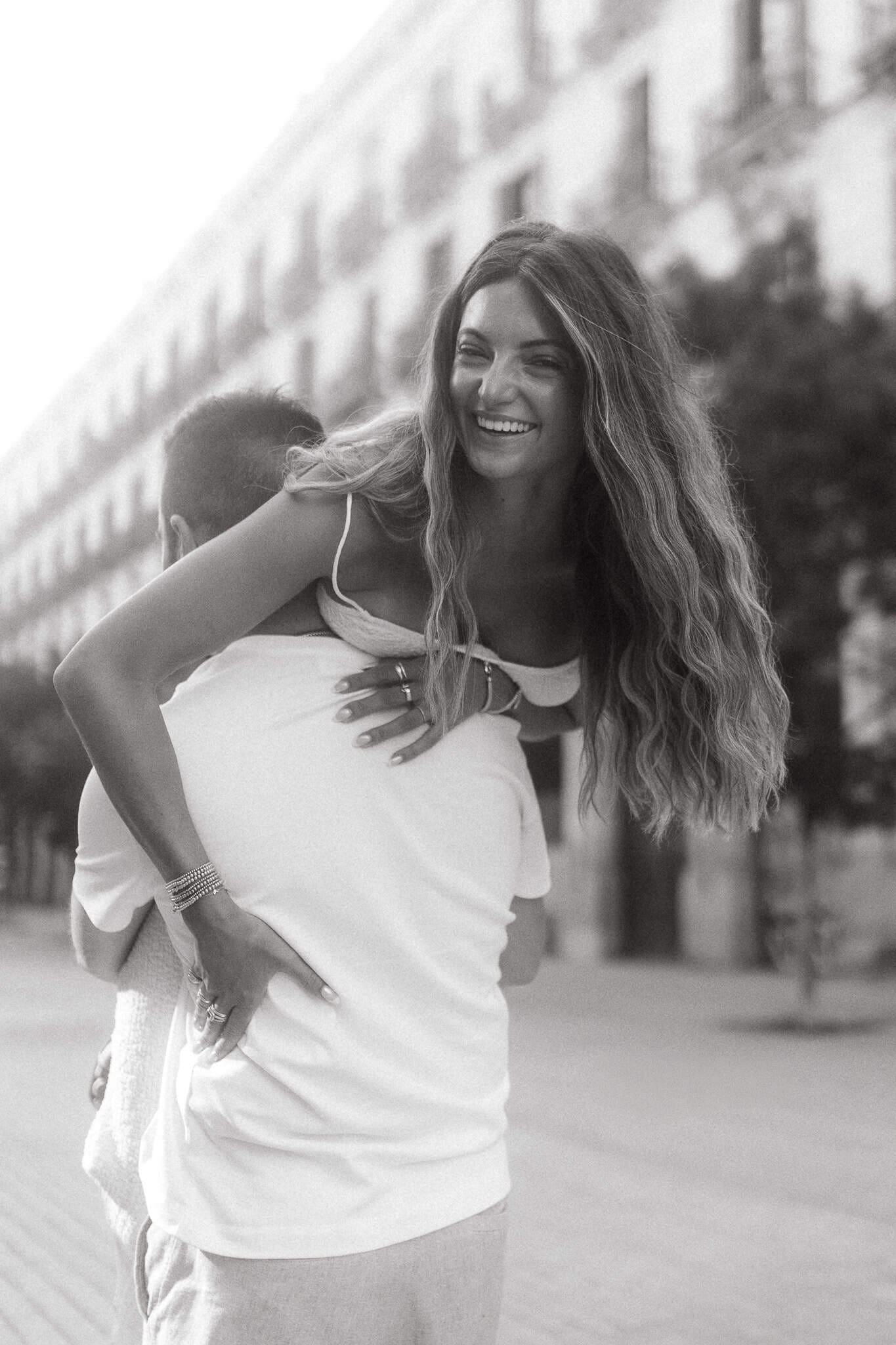 Couples Photoshoot Barcelona's old town