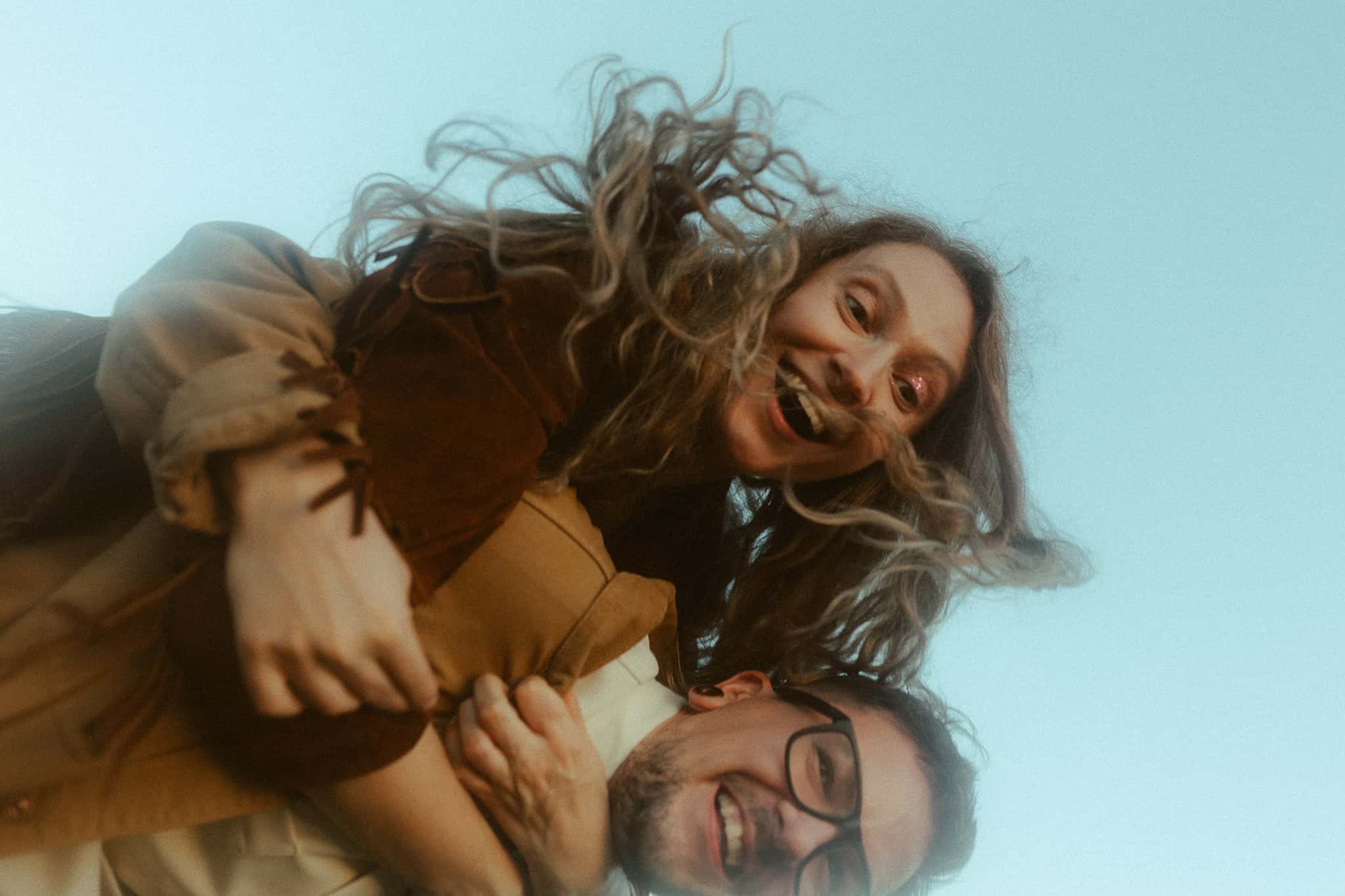 Creative couples photoshoot in nature