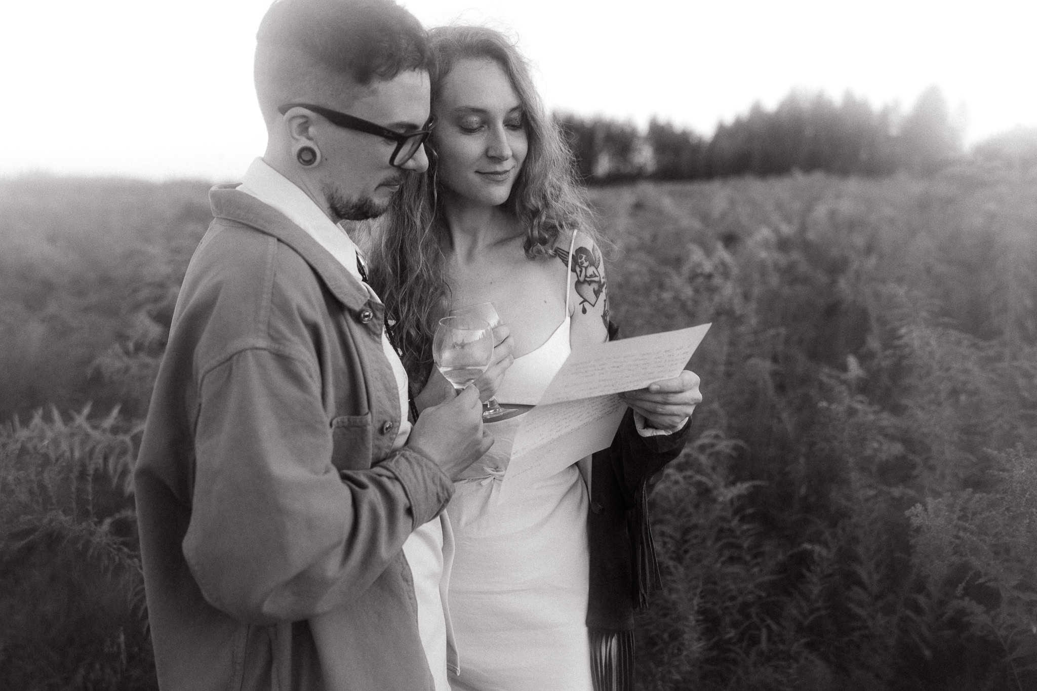 Creative couples photoshoot in nature