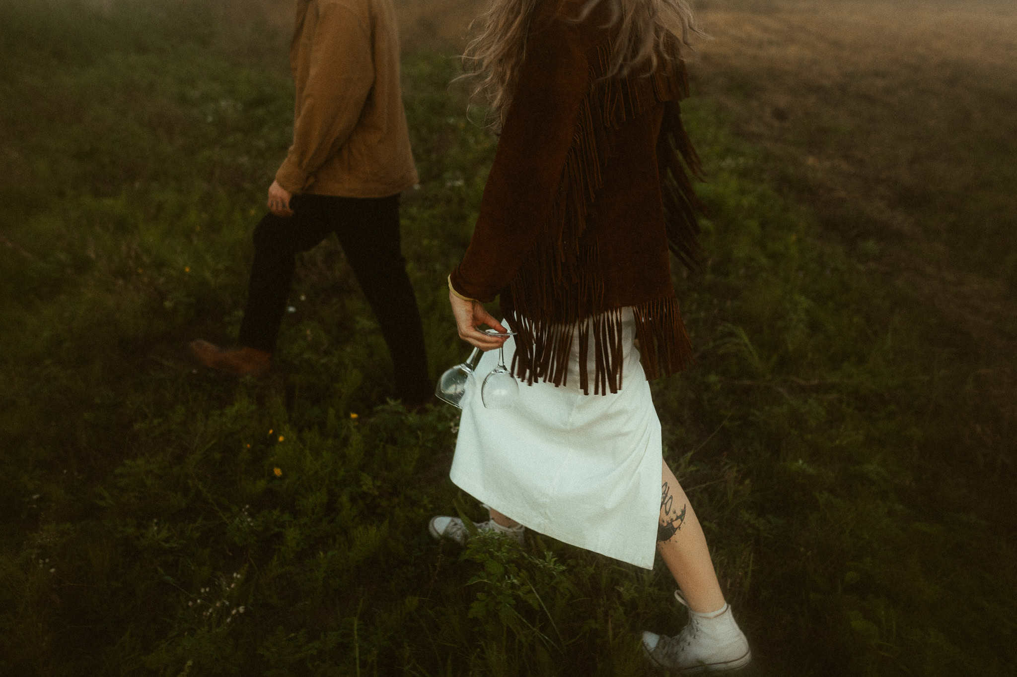 Creative couples photoshoot in nature