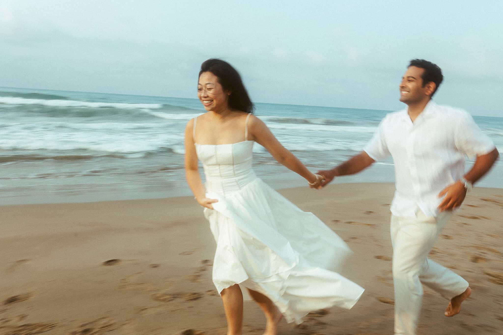 Couple Photoshoot in Sitges beach
