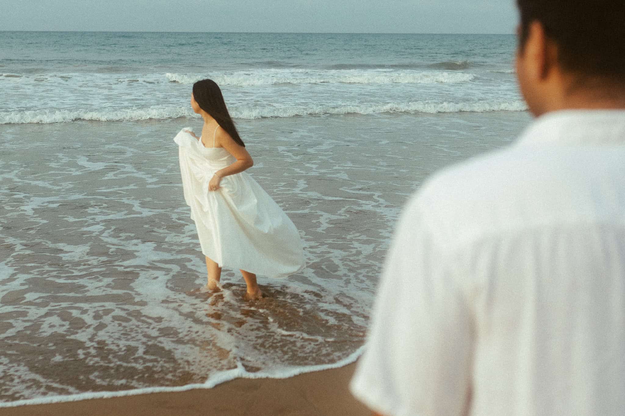 Couple Photoshoot in Sitges beach
