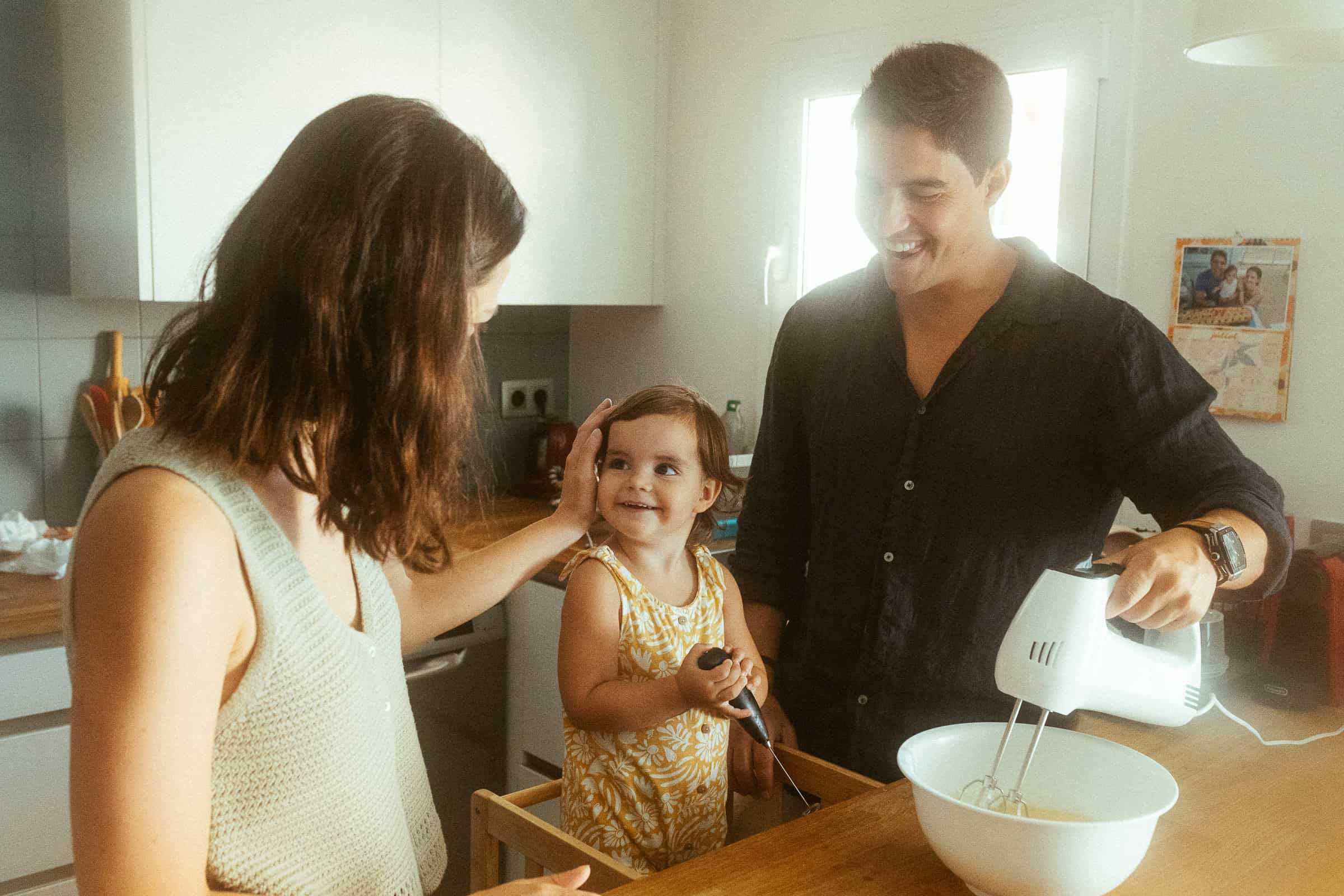 Home family photoshoot in Barcelona