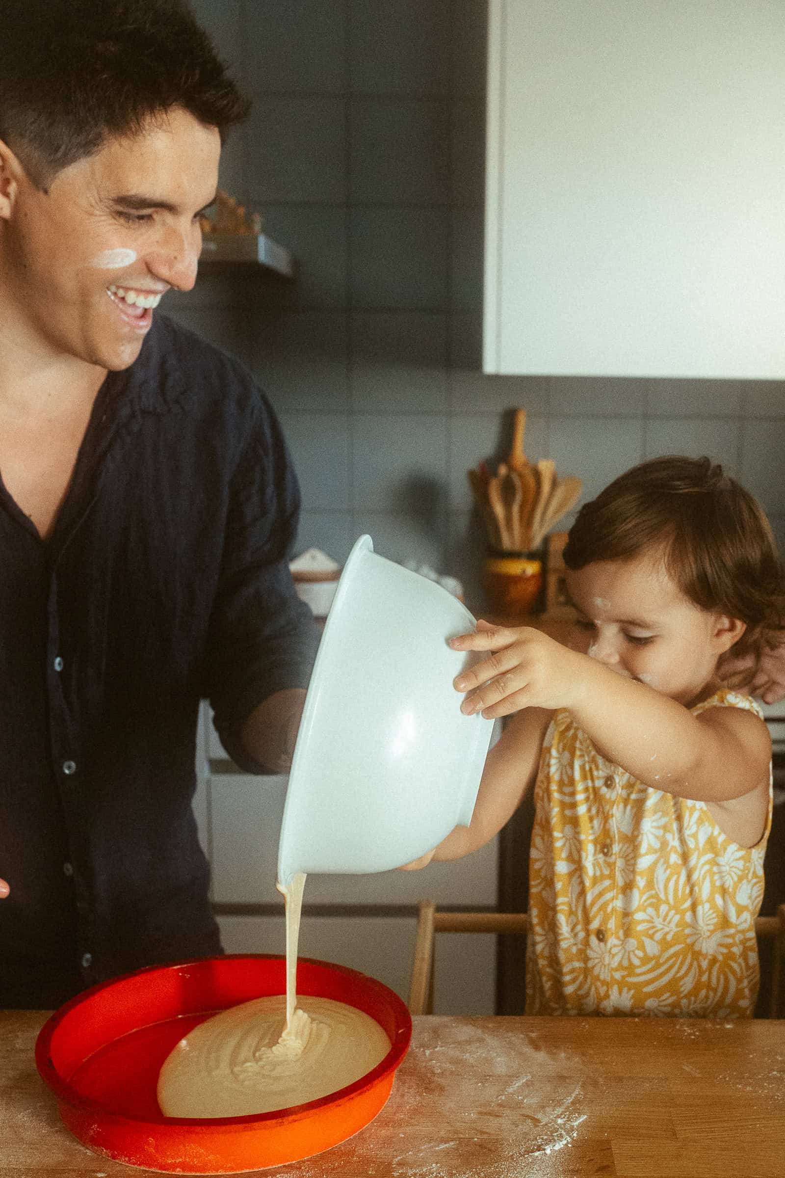 Home family photoshoot in Barcelona