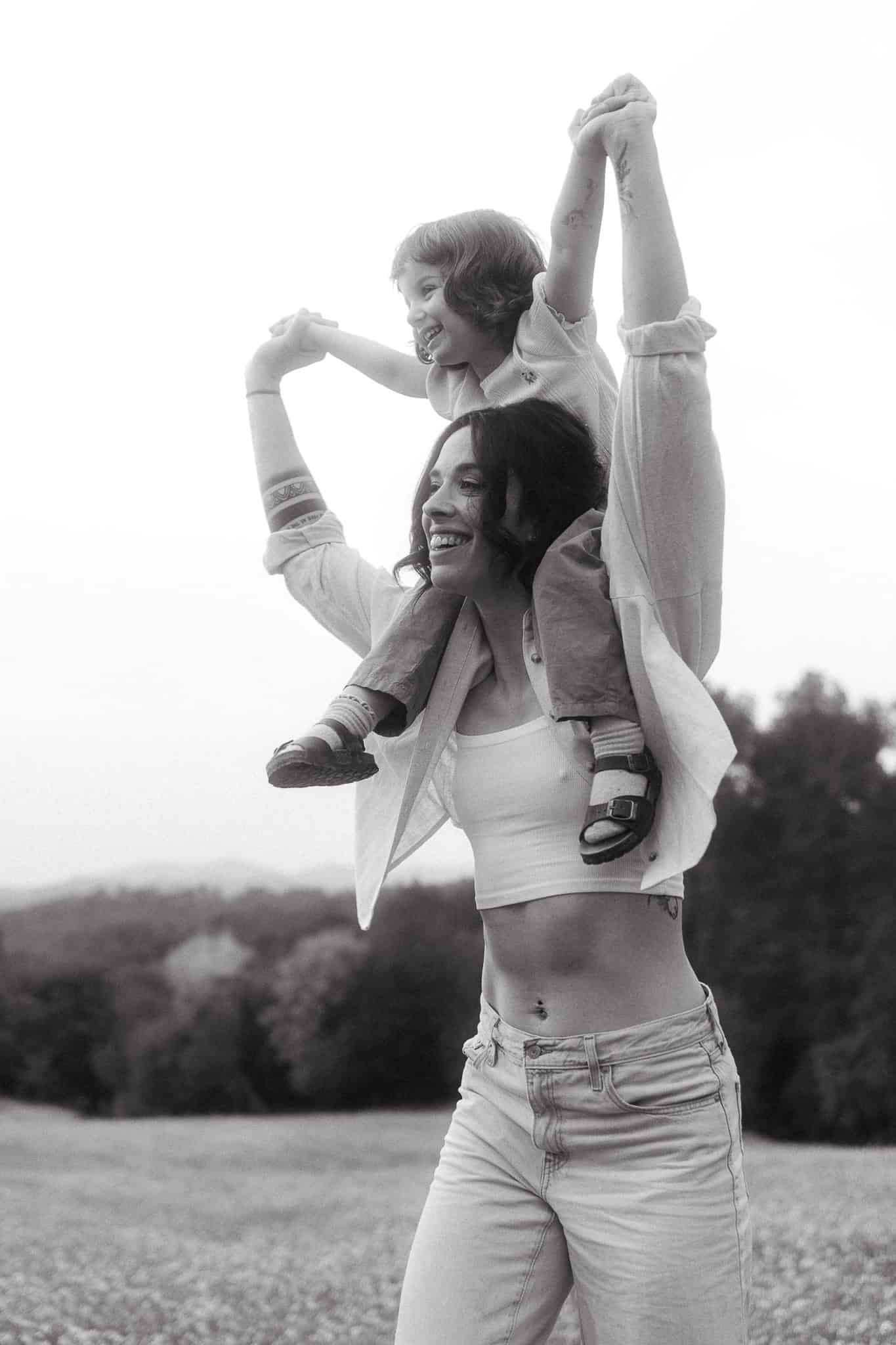 Family Photoshoot in the nature