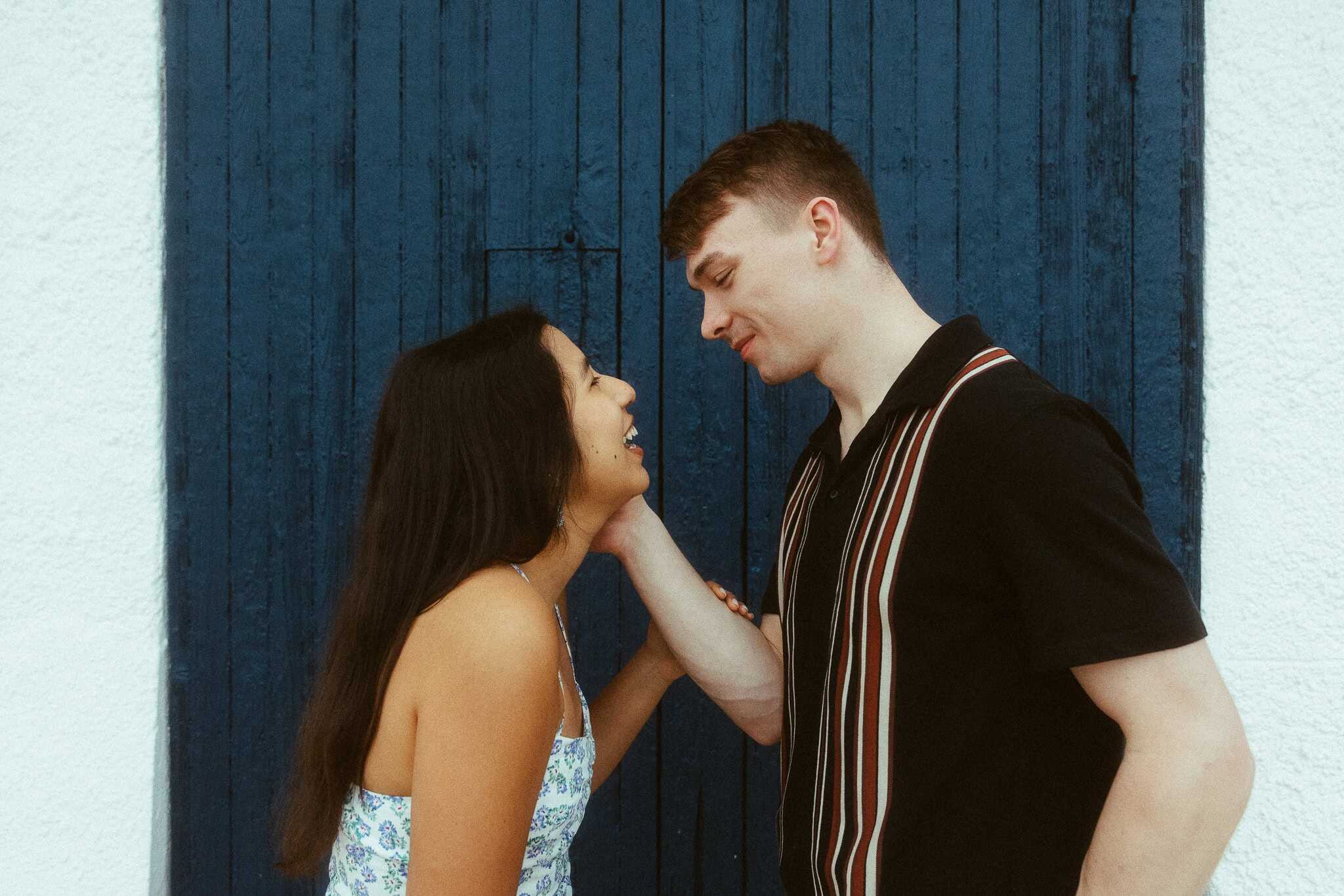 Surprise proposal photo session on the cliffs of costa brava