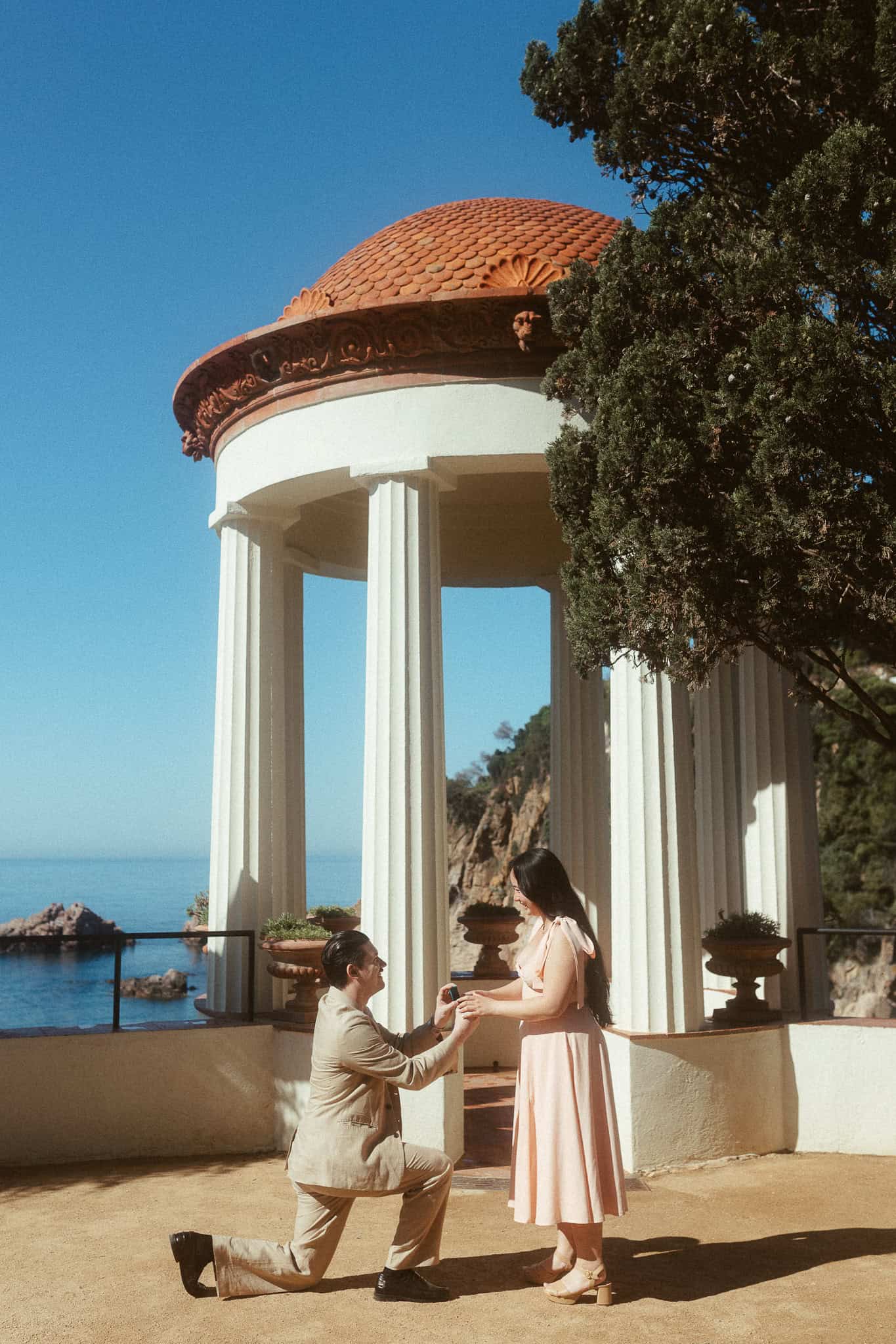 Surprise Proposal Photoshoot in Marimurtra botanical gardens