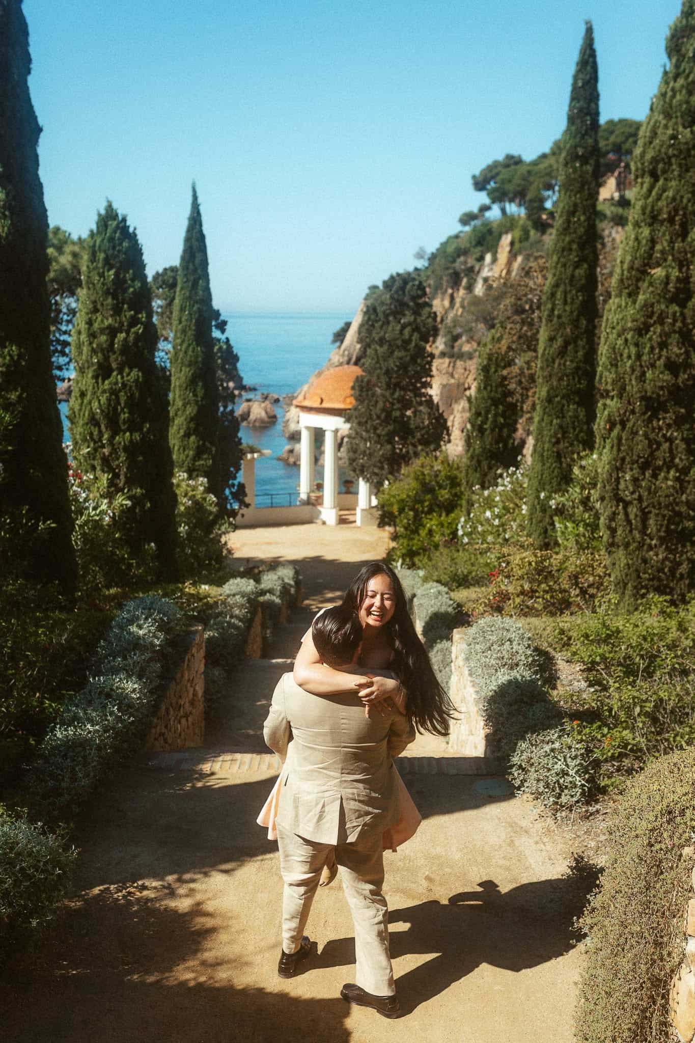 Surprise Proposal Photoshoot in Marimurtra botanical gardens