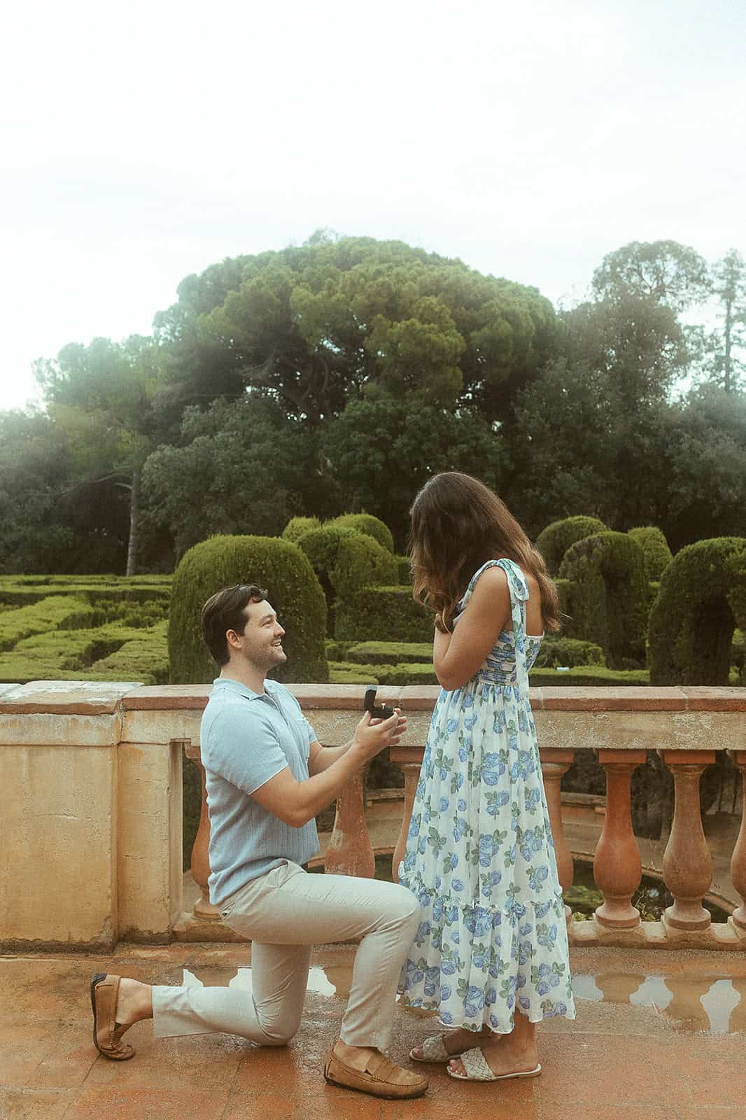 Surprise proposal in Parc del Laberint d’Horta, Barcelona