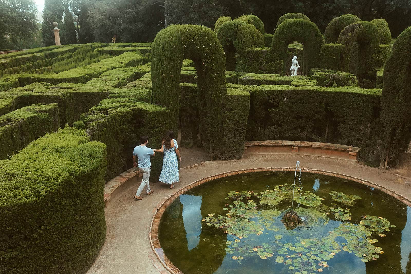 Surprise proposal in Parc del Laberint d’Horta, Barcelona