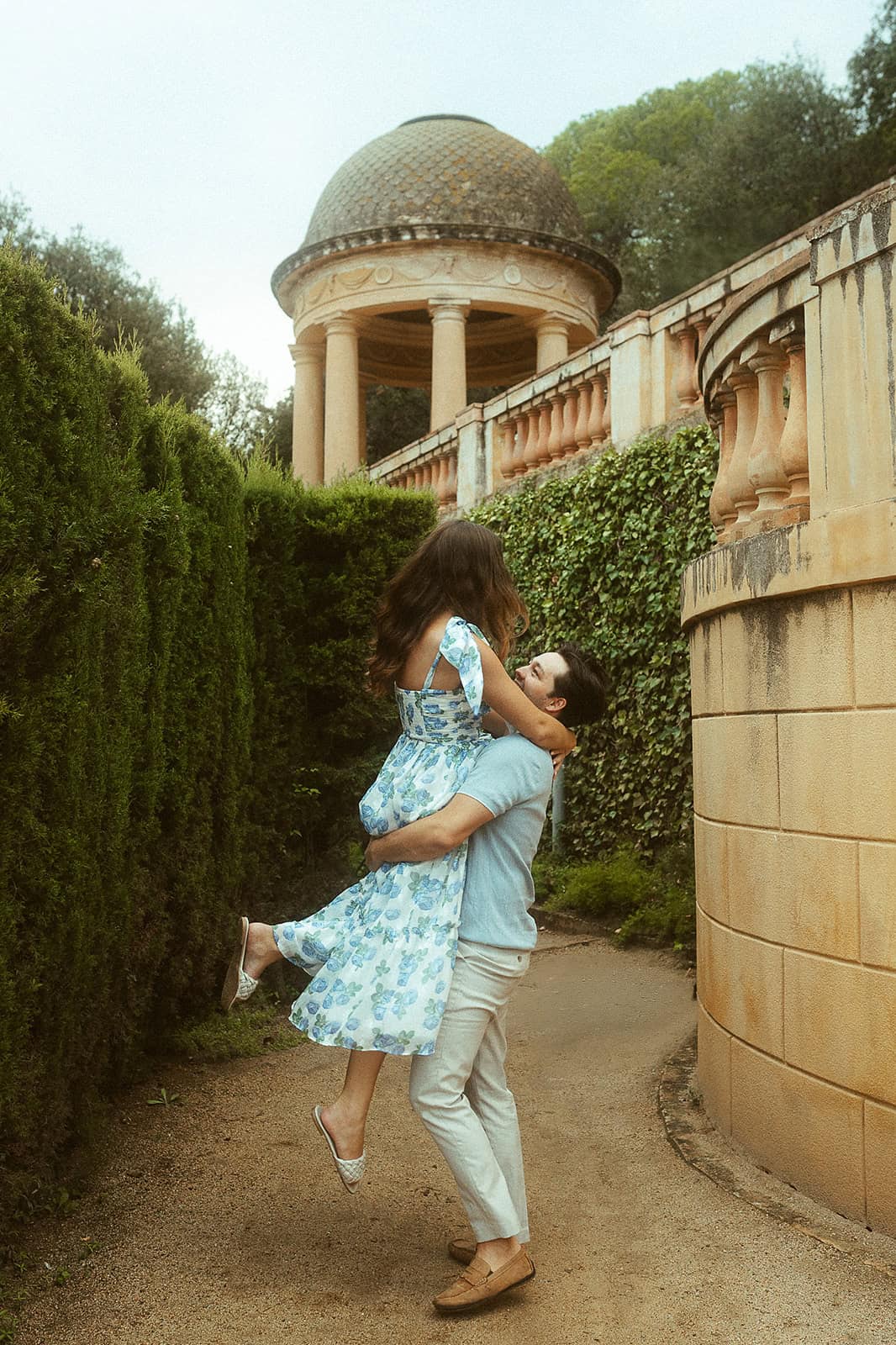 Surprise proposal in Parc del Laberint d’Horta, Barcelona