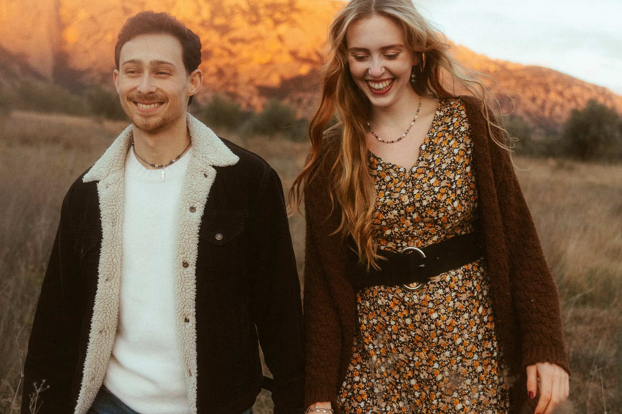 Couples photoshoot in the nature near Montserrat mountains