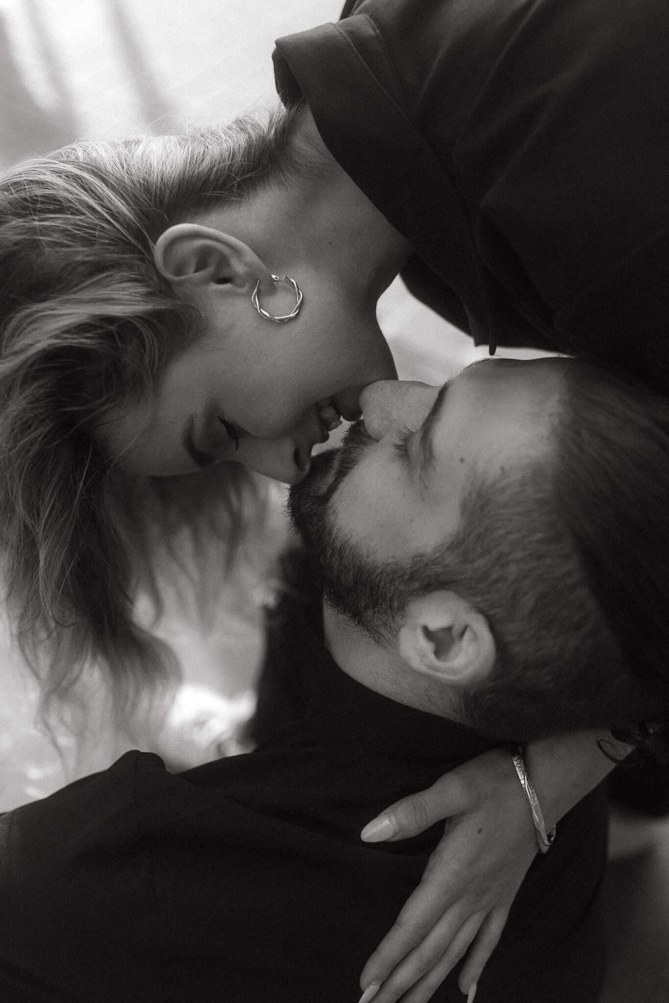 Couples Photoshoot in Barcelona city