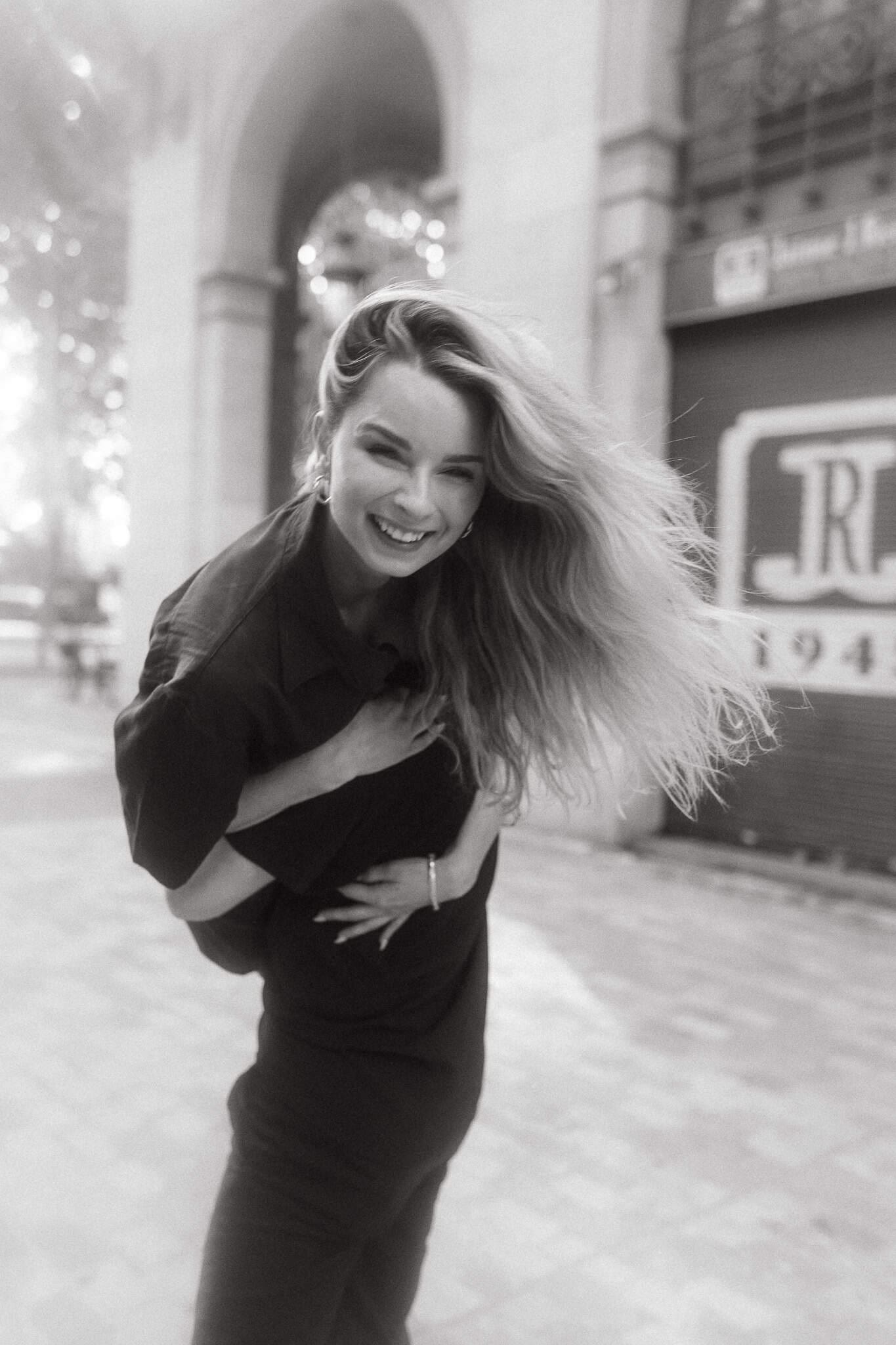 Couples Photoshoot in Barcelona city