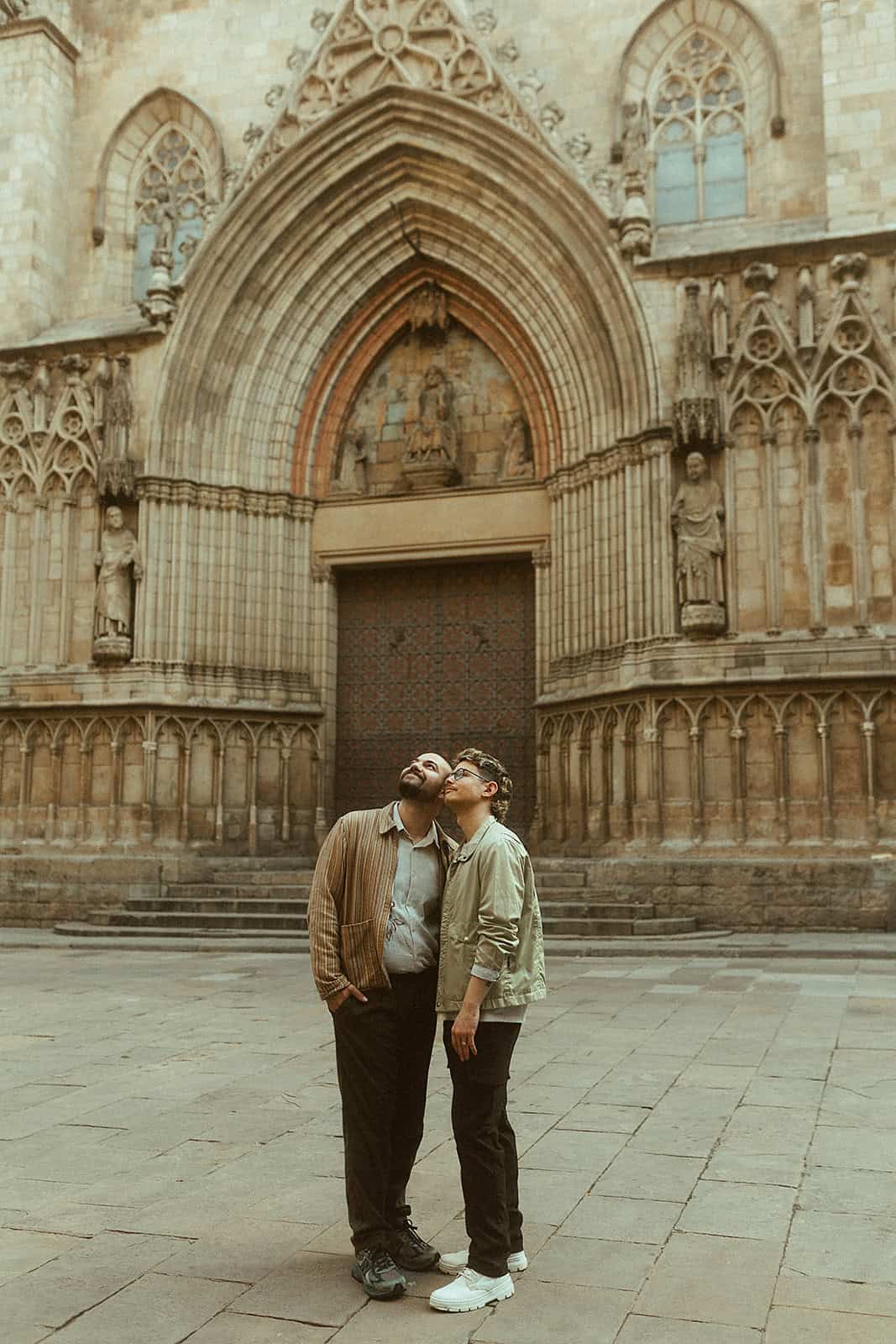 LGBTQ+ engagement session Gothic Quarter Barcelona