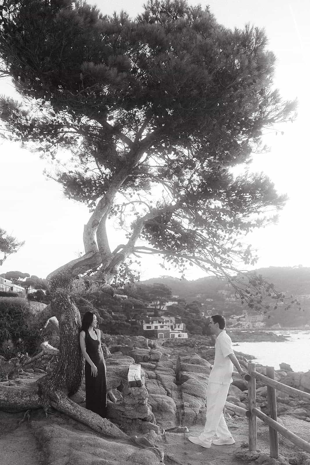 Surprise proposal photoshoot in Calella de Palafrugell