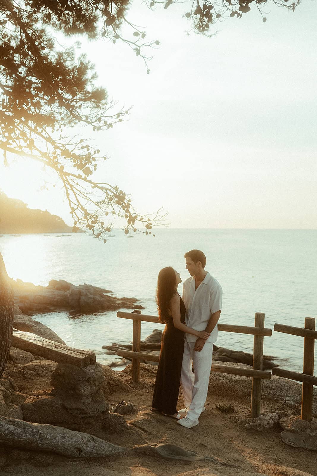 Surprise proposal photoshoot in Calella de Palafrugell